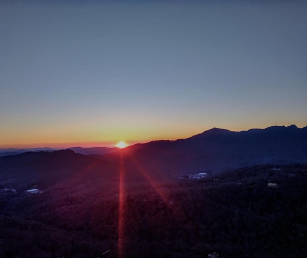 Handsome 2Br Condo With Gorgeous Views In Sugar Mountain! Condo Extérieur photo